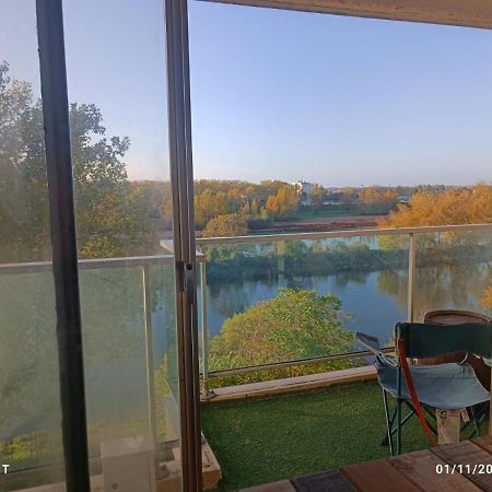 Petit cocon vue sur la Loire avec Place de Parking offerte Orléans Extérieur photo